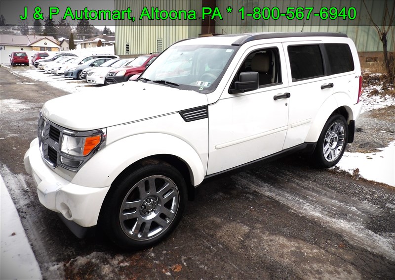 2010 Dodge Nitro SE's photo