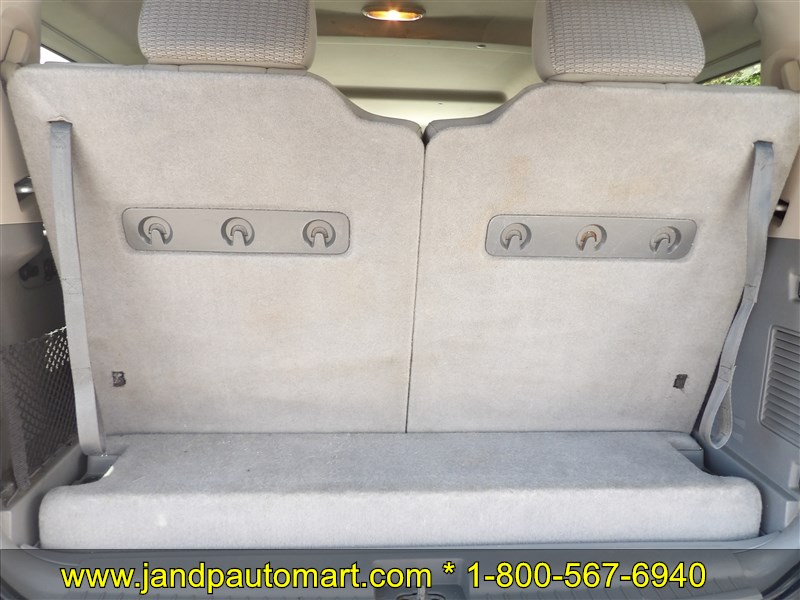 2007 Jeep Commander Sport - Photo 20