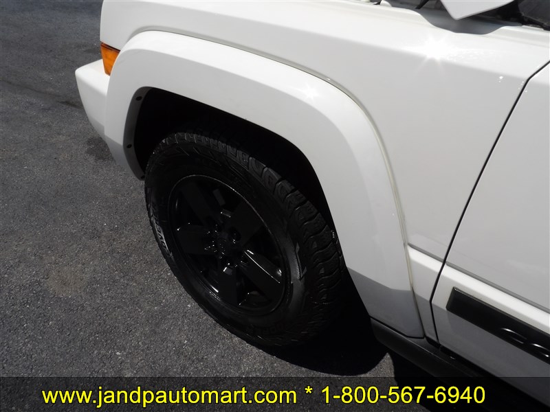 2007 Jeep Commander Sport - Photo 6