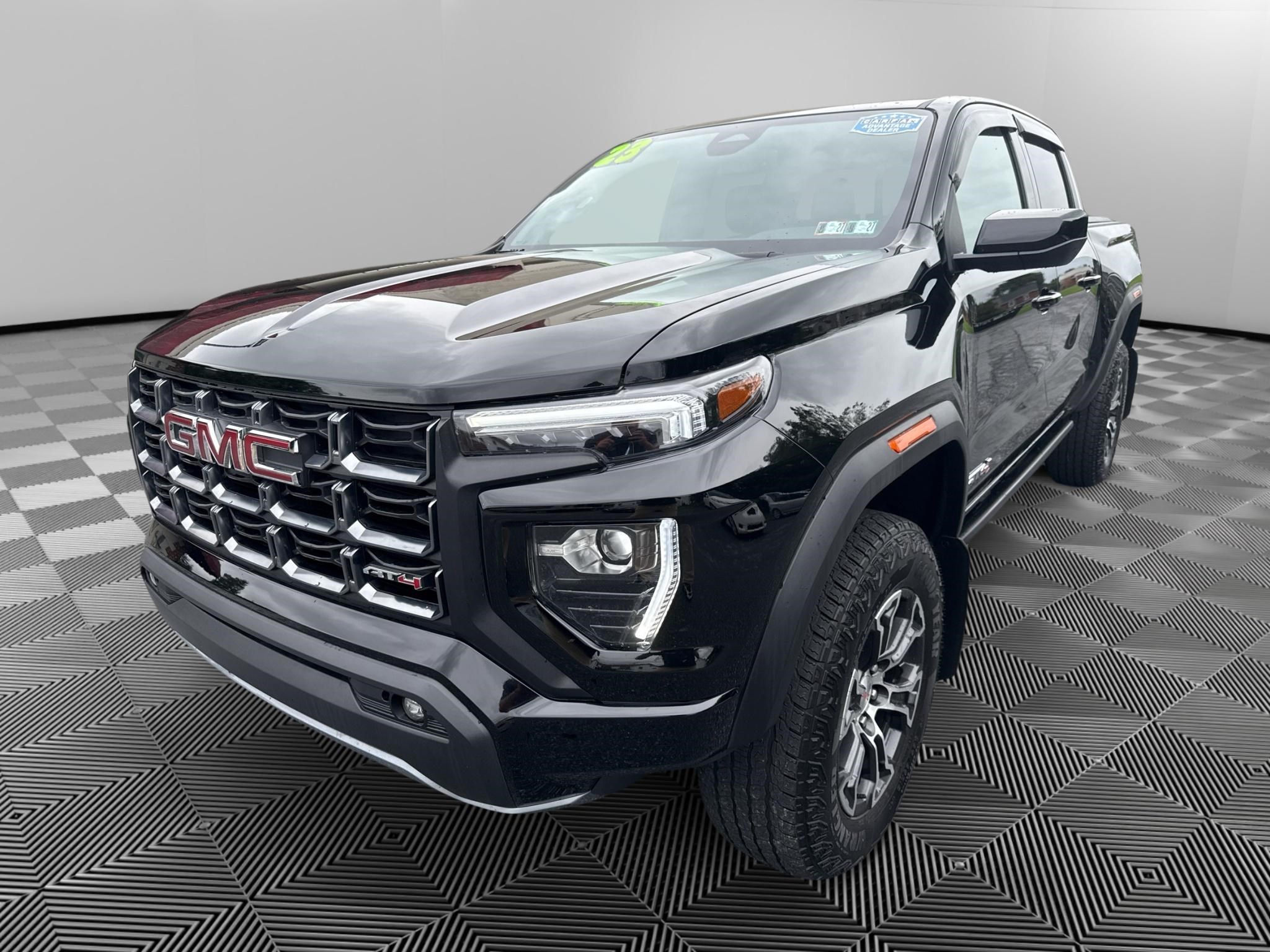 2023 GMC Canyon AT4