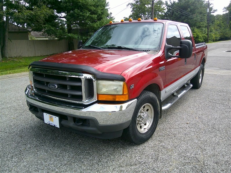Red (MAROON / GRAY) 2001 Ford F-250 Super Duty Pickup Truck 5-Speed Manual
