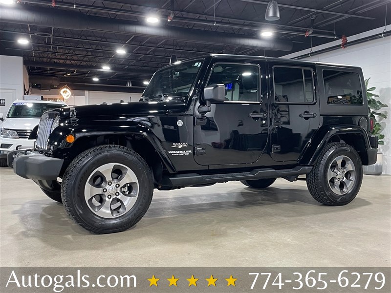 2017 Jeep Wrangler Unlimited Sahara