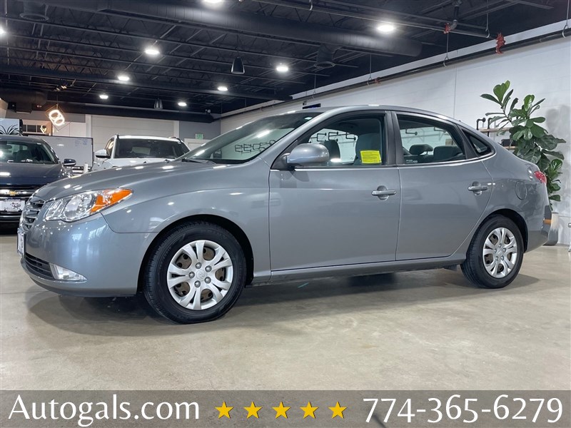 2010 Hyundai Elantra Blue