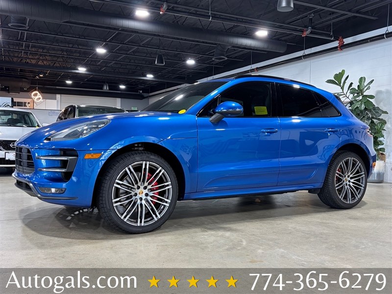 2017 Porsche Macan Turbo