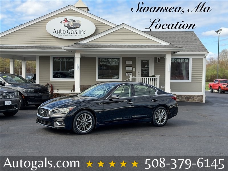 2018 Infiniti Q50 Luxe