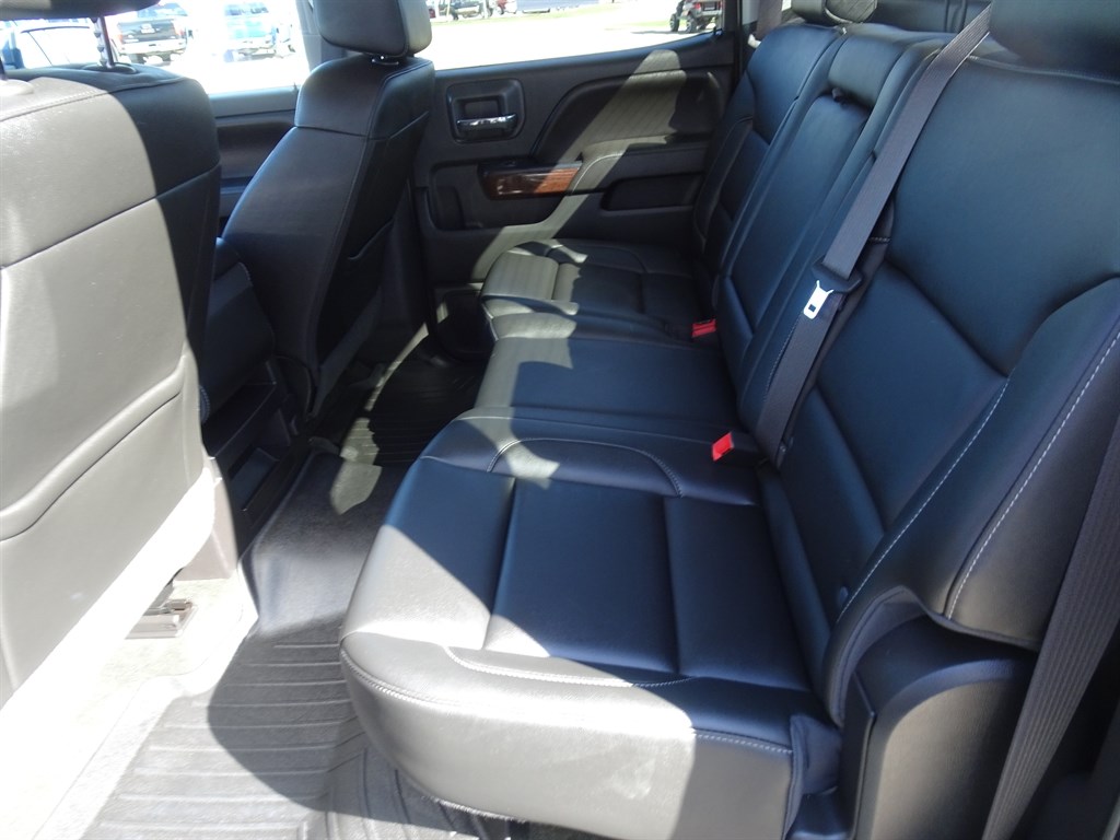 2017 GMC Sierra 1500 SLT - Photo 9