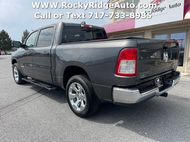 View vehicle photo 5