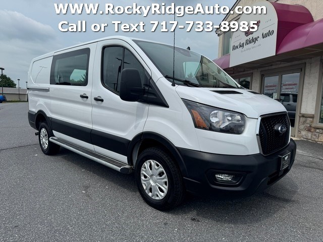 View vehicle photo 3