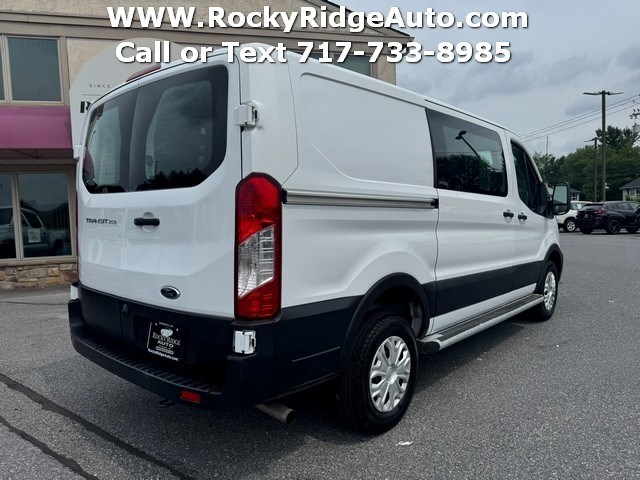 View vehicle photo 5