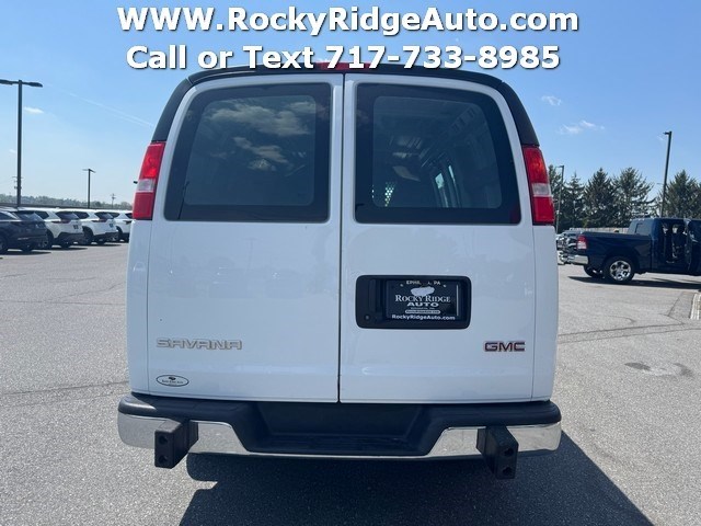View vehicle photo 5