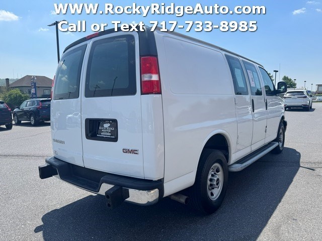 View vehicle photo 6