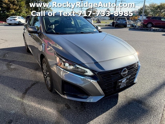 2024 NISSAN ALTIMA photo 10 of 42