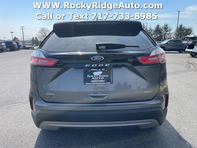 View vehicle photo 6