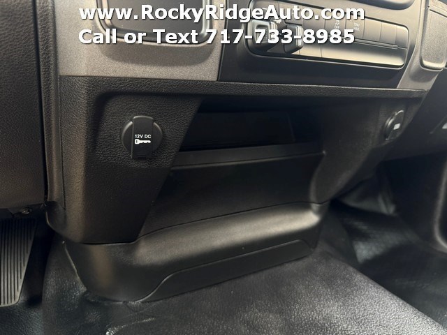 2023 RAM 1500 CLASSIC photo 18 of 30