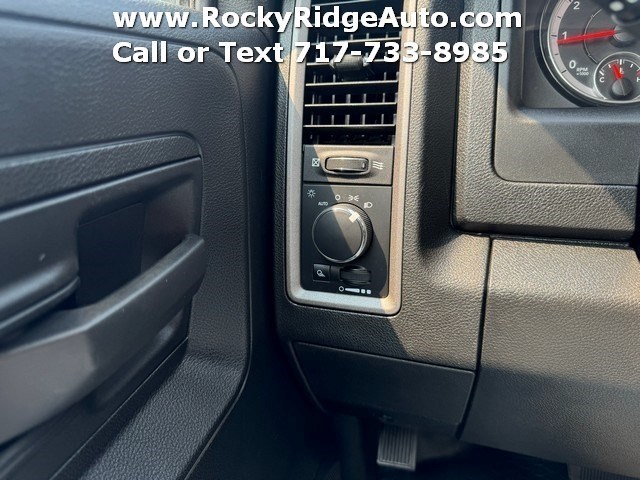 2023 RAM 1500 CLASSIC photo 25 of 30