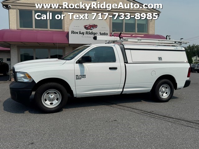 2023 RAM 1500 CLASSIC photo 4 of 30