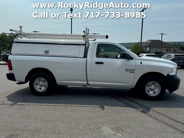 2023 RAM 1500 CLASSIC photo 8 of 30