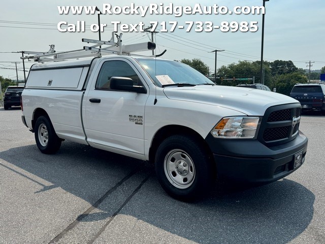 2023 RAM 1500 CLASSIC photo 9 of 30