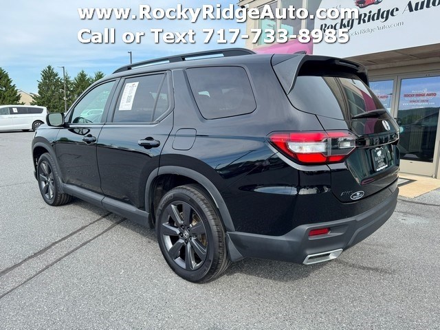 View vehicle photo 5