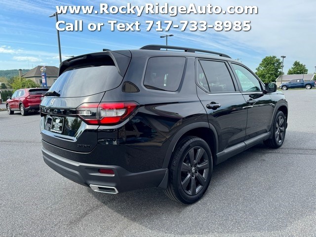 View vehicle photo 7