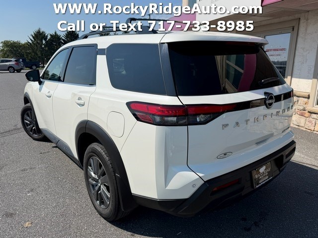 2024 NISSAN PATHFINDER photo 5 of 13