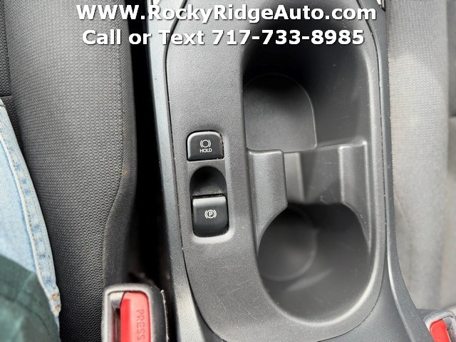 2023 TOYOTA COROLLA photo 23 of 37