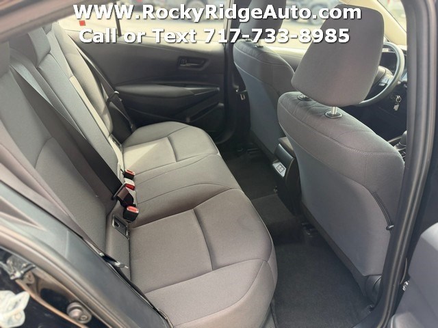 2023 TOYOTA COROLLA photo 30 of 37