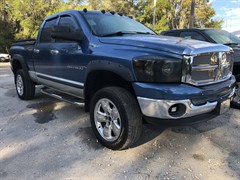 A 2006 Dodge Ram 1500 ST