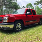 A 2004 Chevrolet Silverado C1500