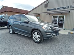 A 2016 Mercedes-benz GL 450 4MATIC