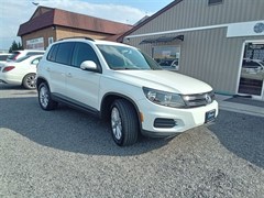 A 2018 Volkswagen Tiguan Limited 4MOTION