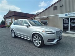 A 2016 Volvo XC90 T6