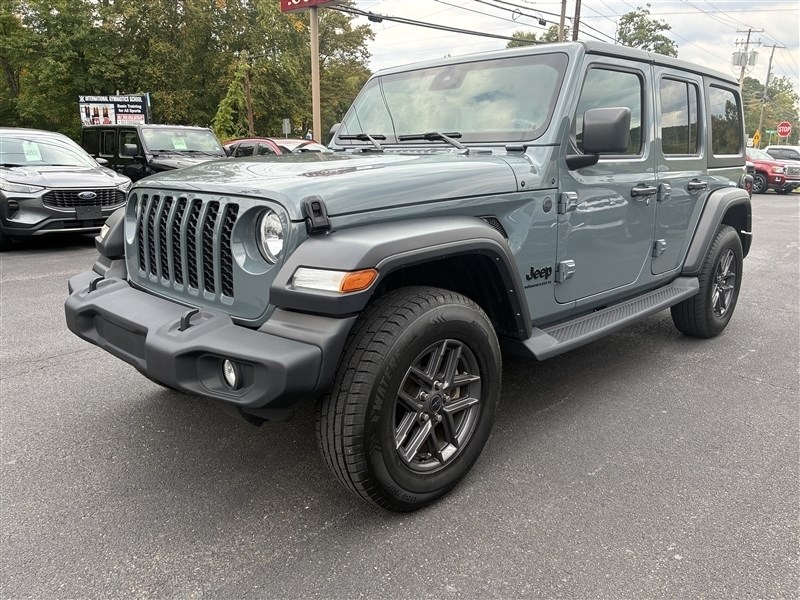 2024 JEEP WRANGLER Sport
