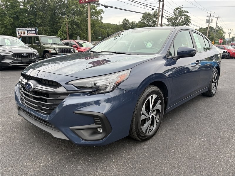 2025 SUBARU LEGACY Premium