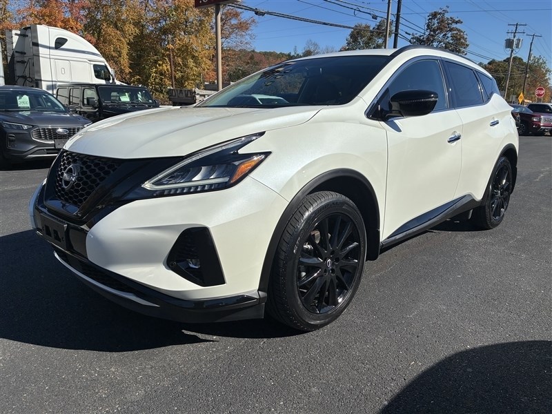 2024 NISSAN MURANO SV
