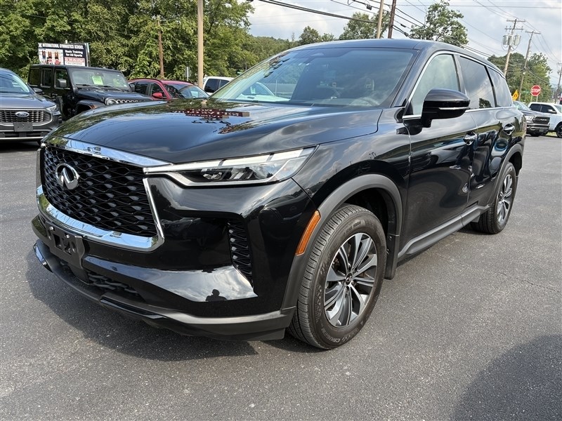 2023 INFINITI QX60 Pure