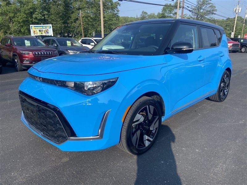 2023 KIA SOUL GT Line