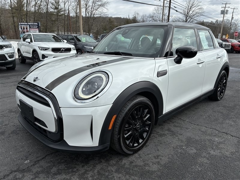 2024 MINI COOPER Cooper