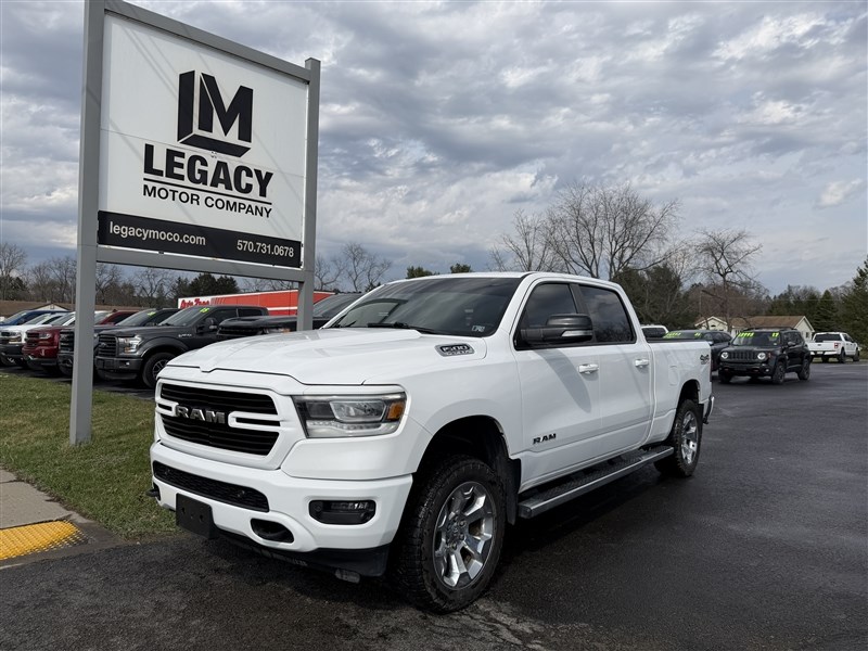 White 2020 RAM 1500 Lone Star Crew Cab 4WD Pickup Truck Four-Wheel Drive 8-Speed Automatic