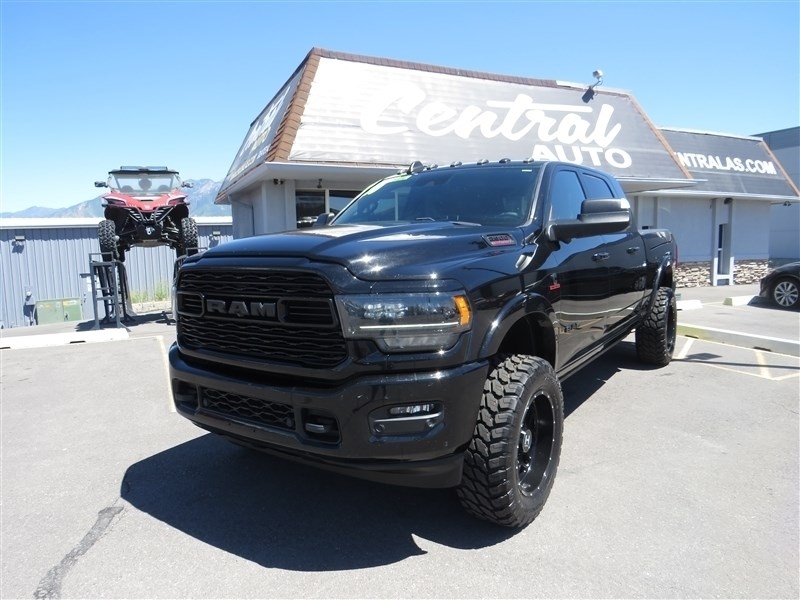 Black 2020 RAM 2500 Limited Mega Cab 4WD Pickup Truck Four-Wheel Drive 8-Speed Automatic