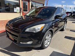 A 2014 Ford Escape TITANIUM