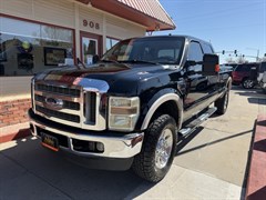 A 2008 Ford F350 Super Duty Lariat