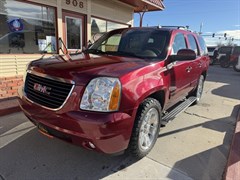 A 2010 GMC Yukon SLT