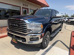 A 2022 Ram 2500 LONGHORN