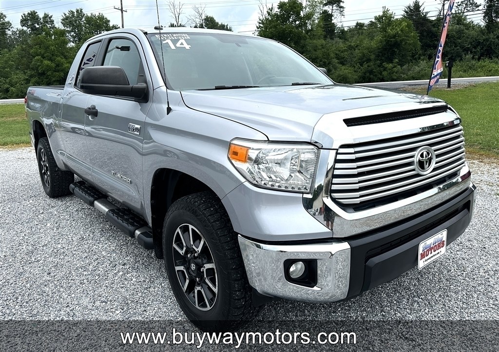 Silver 2014 Toyota Tundra Pickup Truck Four-Wheel Drive 6-Speed Automatic