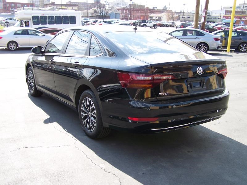 2019 Volkswagen Jetta SE - Photo 13