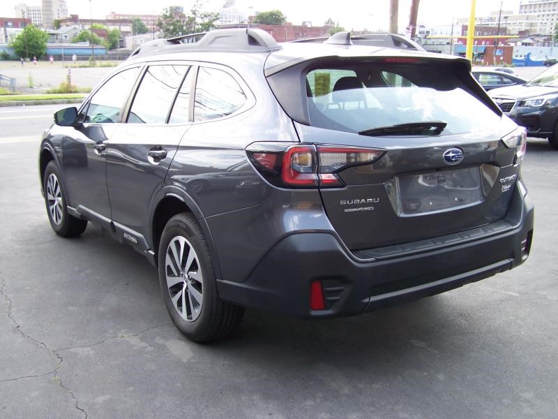2022 Subaru Outback Base - Photo 13